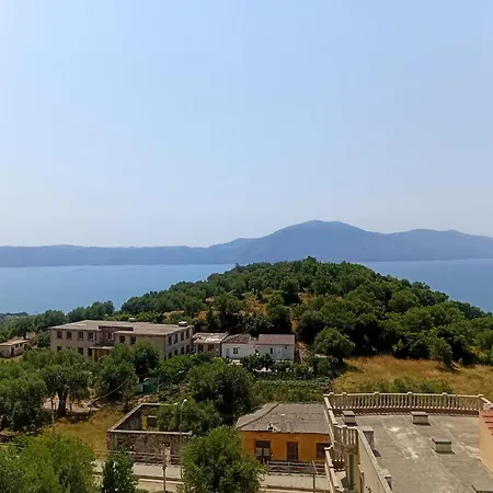 ヴィラ Telo Shehu