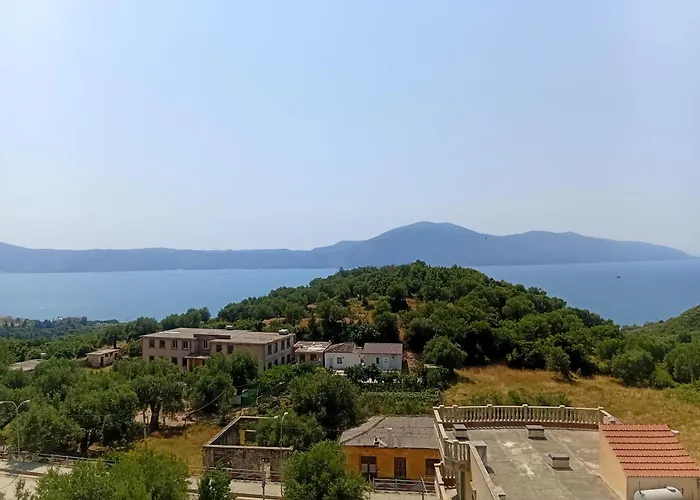 ヴィラ Telo Shehu